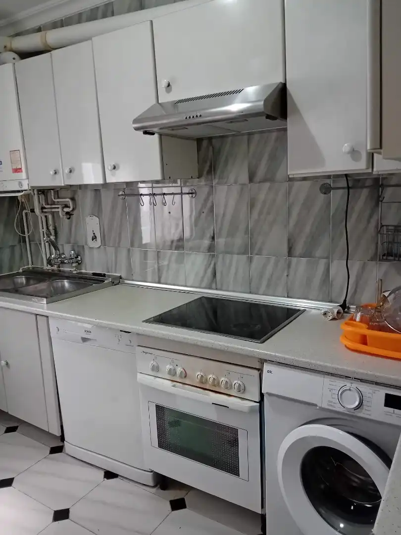 Flat for rent in Calle Conde de la Cañada, 9, El Torreón - Los Ángeles - El Pilar Kitchen of Flat for rent in Ciudad Real Capital