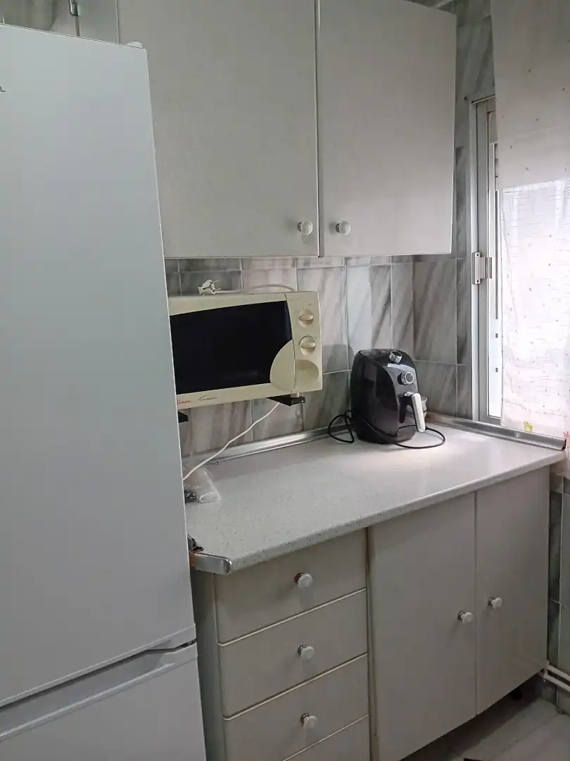 Flat for rent in Calle Conde de la Cañada, 9, El Torreón - Los Ángeles - El Pilar Kitchen of Flat for rent in Ciudad Real Capital