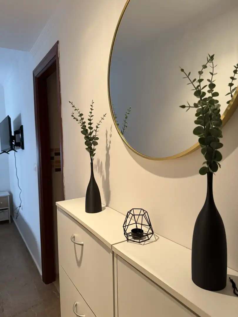 Room in Calle Virgen del Mayor Dolor, 12, Tres Ventanas Room in Calle Virgen del Mayor Dolor, 12, Tres Ventanas