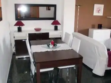 Piso de alquiler en Carrer de Bèlgica, 32, Valencia Capital Comedor de Piso de alquiler en Valencia Capital con Aire acondicionado y Terraza