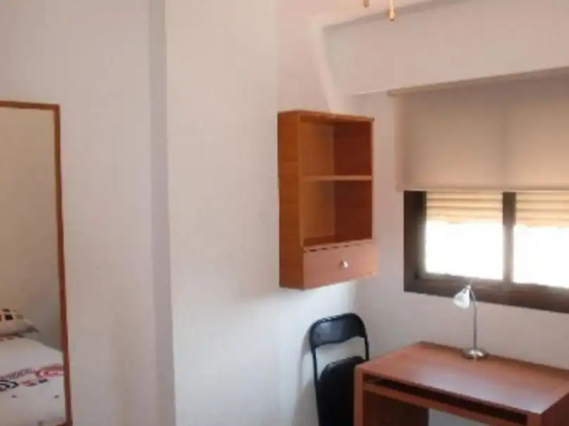 Piso de alquiler en Carrer de Bèlgica, 32, Valencia Capital Habitación de Piso de alquiler en Valencia Capital con Aire acondicionado y Terraza