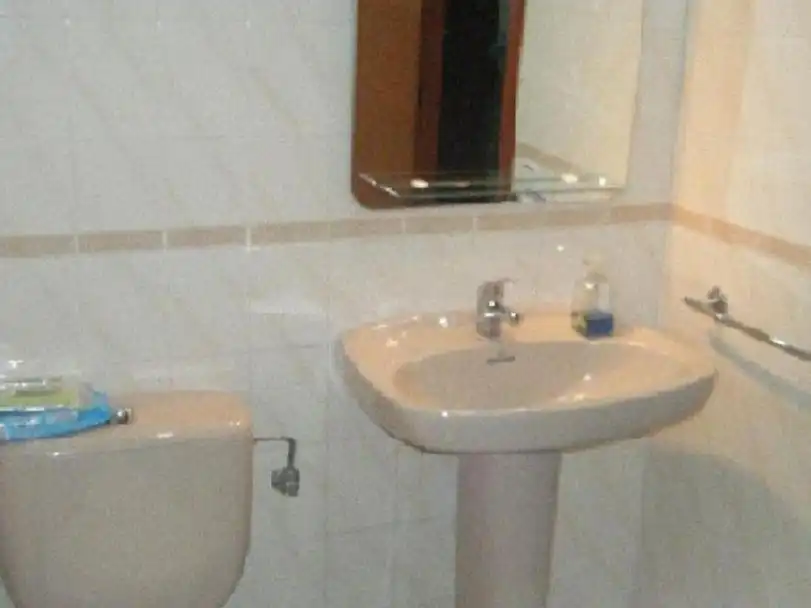 Piso de alquiler en Carrer de Bèlgica, 32, Valencia Capital Baño de Piso de alquiler en Valencia Capital con Aire acondicionado y Terraza