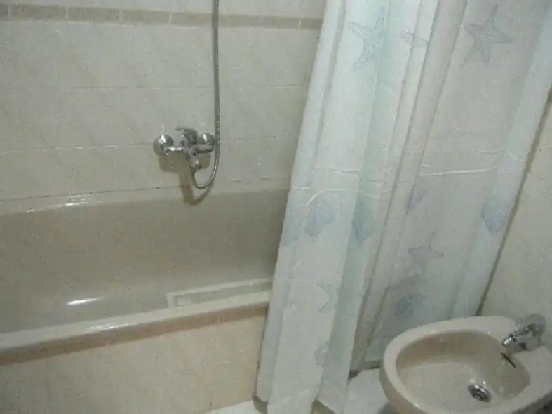 Piso de alquiler en Carrer de Bèlgica, 32, Valencia Capital Baño de Piso de alquiler en Valencia Capital con Aire acondicionado y Terraza