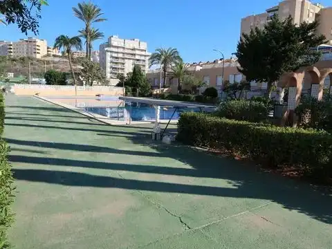 Planta baja de alquiler en Camino Dársena, 1, Zona Galúa - Calnegre Piscina de Planta baja de alquiler en La Manga del Mar Menor con Terraza, Piscina y Amueblado