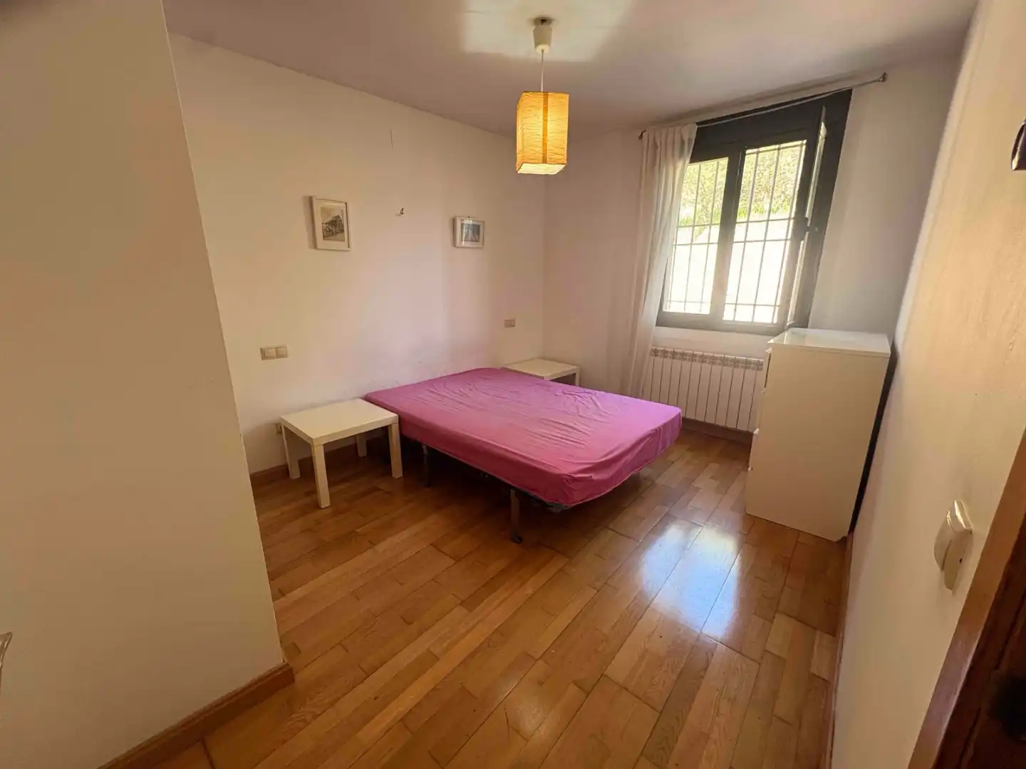 Apartament de lloguer a Calle de las Eras, 28, Villar de Olalla Dormitori de Apartament de lloguer en Villar de Olalla amb Calefacció, Traster i Moblat