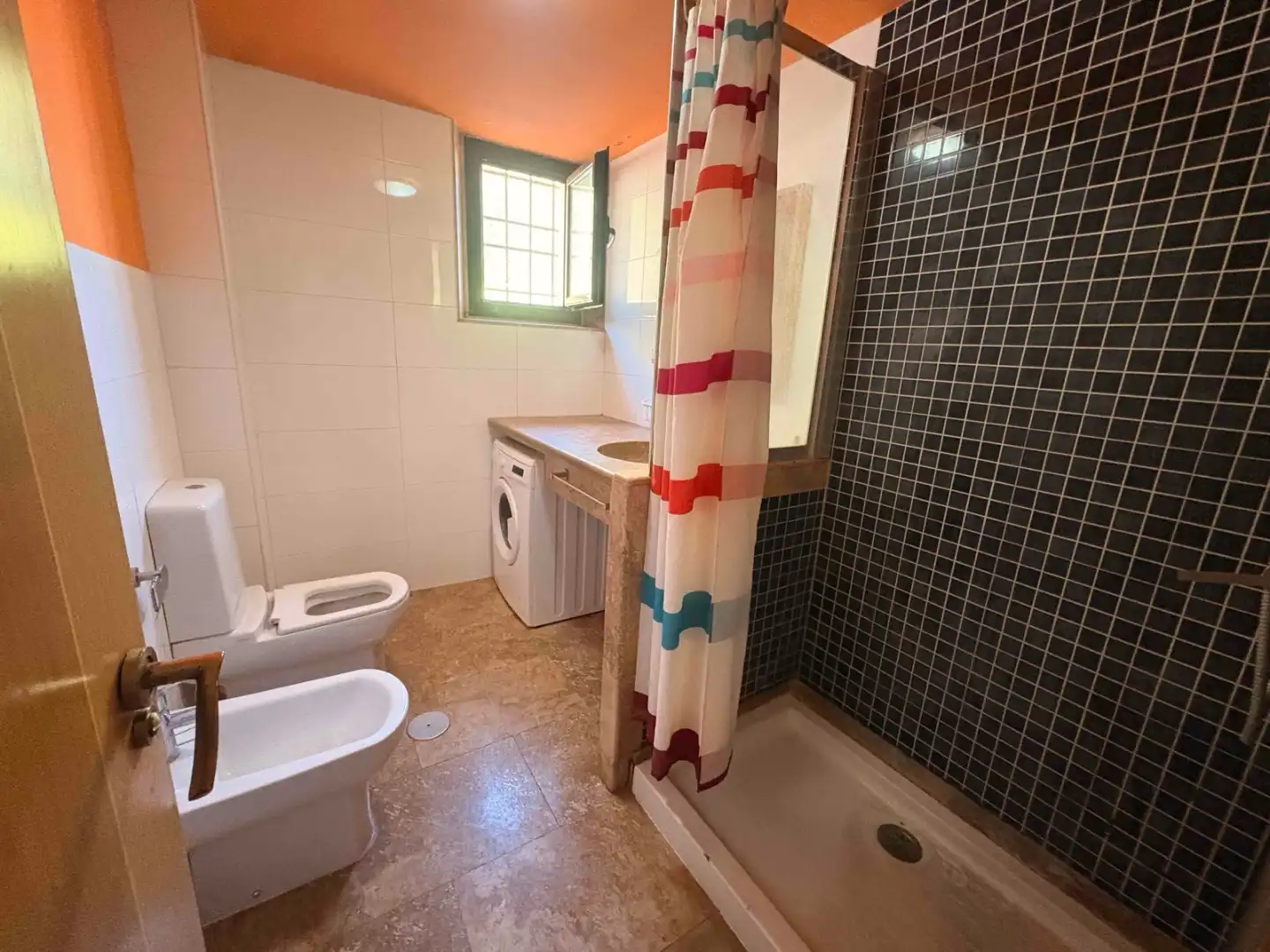 Apartament de lloguer a Calle de las Eras, 28, Villar de Olalla Bany de Apartament de lloguer en Villar de Olalla amb Calefacció, Traster i Moblat