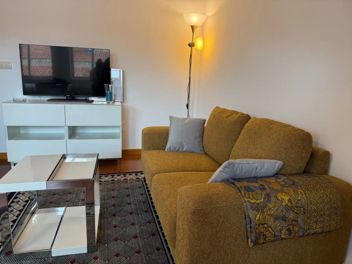Flat for rent in Rúa Real, 123, Centro Living room of Flat for rent in Ferrol with Heating, Parquet flooring and Furnished