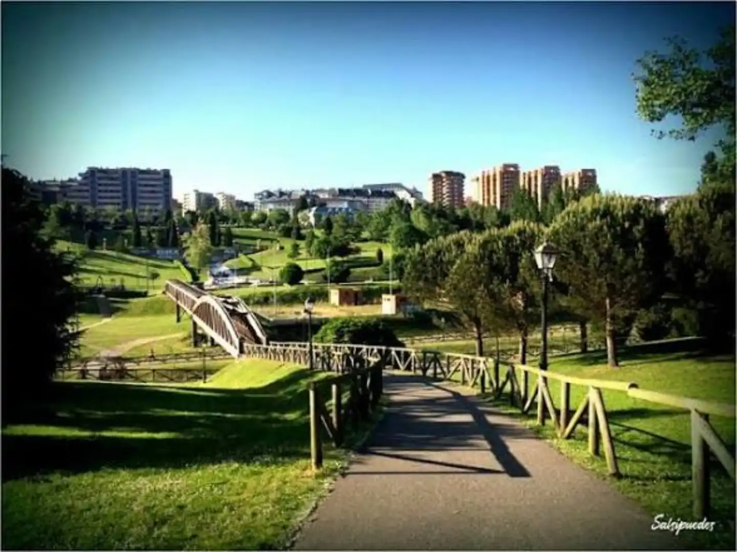 Exterior view of Flat for sale in Oviedo   with Terrace