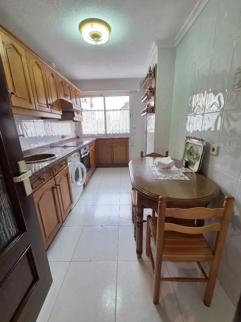 Kitchen of Flat for sale in Oviedo   with Terrace