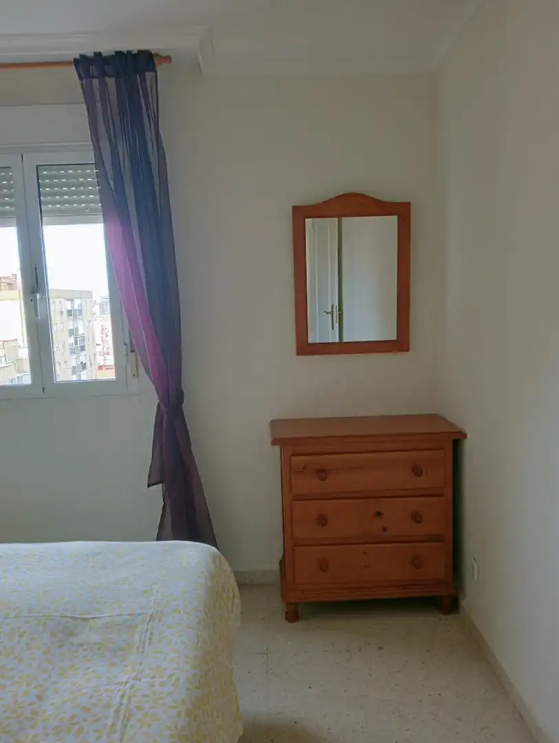 Flat for sale in Calle Carroceros, 3, Pino Montano - Consolación Bedroom of Flat for sale in Sevilla with Furnished, TV and Balcony