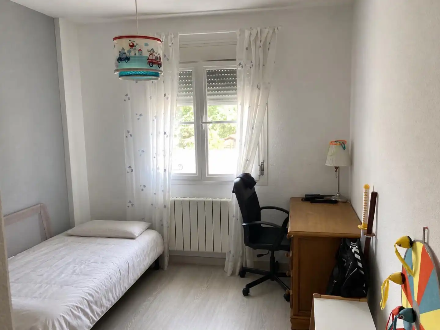 Wohnung zum Verkauf in Calle Infanta Cristina, 13, Mojadillas - Parque de las Infantas - El Paraiso Schlafzimmer von Wohnung zum Verkauf in Valdemorillo mit Klimaanlage, Privatgarten und Schwimmbad