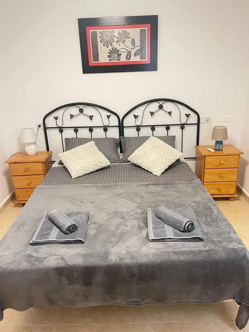 Bedroom of Flat for rent in Torrevieja  with Air Conditioner, Heating and Terrace