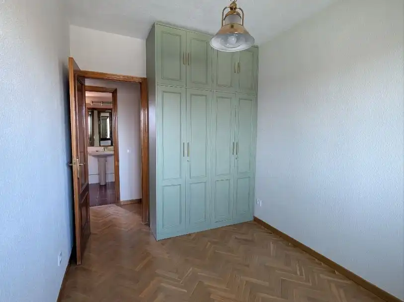 Piso de alquiler en Canillas Habitación de Piso de alquiler en Madrid con Aire acondicionado, Calefacción y Parquet