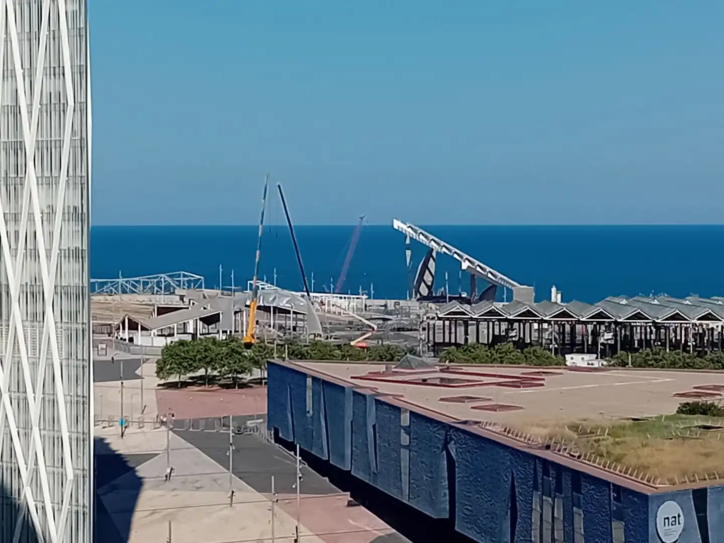 Vista exterior de Piso para compartir en Barcelona con Calefacción, Terraza y Videoportero