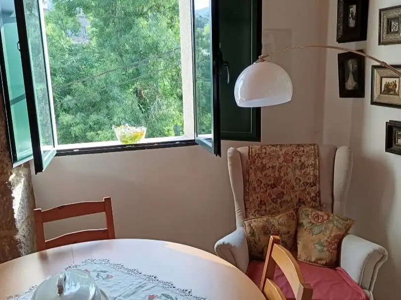 Wohnung zum Verkauf in Lugar a Ponte, 65, A Arnoia Esszimmer von Wohnung zum Verkauf in A Arnoia mit Heizung, Privatgarten und Abstellraum