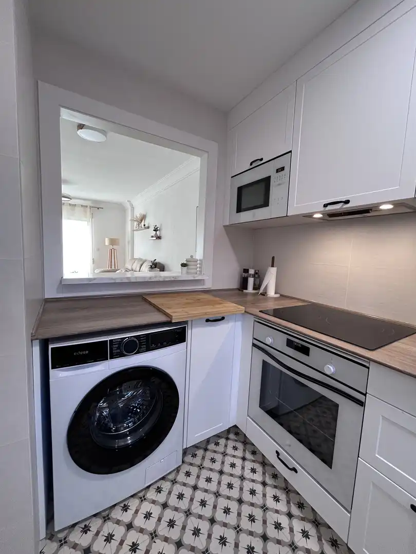 Wohnung zum Verkauf in Río Bidasoa, 26, Cartagena Küche von Wohnung zum Verkauf in Cartagena mit Klimaanlage, Schwimmbad und Balkon