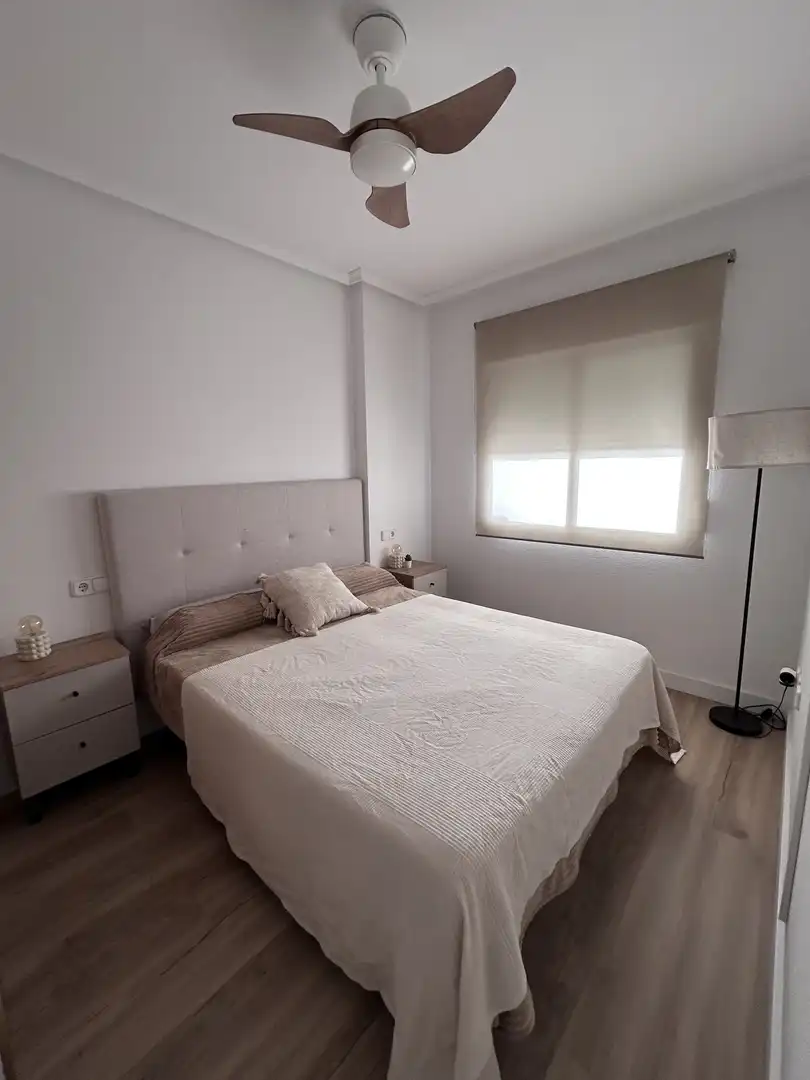 Wohnung zum Verkauf in Río Bidasoa, 26, Cartagena Schlafzimmer von Wohnung zum Verkauf in Cartagena mit Klimaanlage, Schwimmbad und Balkon