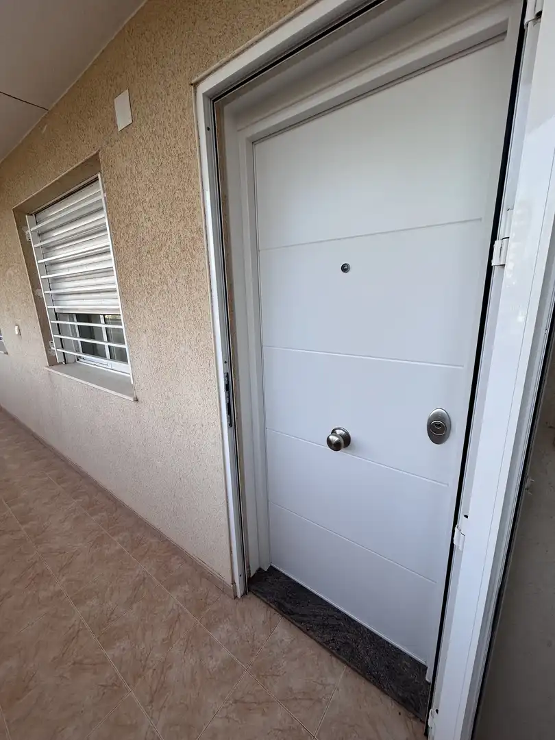 Wohnung zum Verkauf in Río Bidasoa, 26, Cartagena Wohnung zum Verkauf in Cartagena mit Klimaanlage, Schwimmbad und Balkon