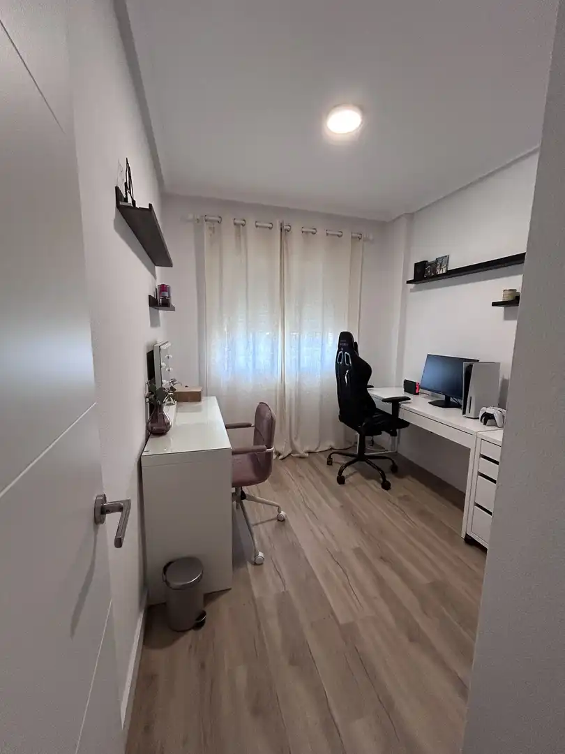 Wohnung zum Verkauf in Río Bidasoa, 26, Cartagena Schlafzimmer von Wohnung zum Verkauf in Cartagena mit Klimaanlage, Schwimmbad und Balkon