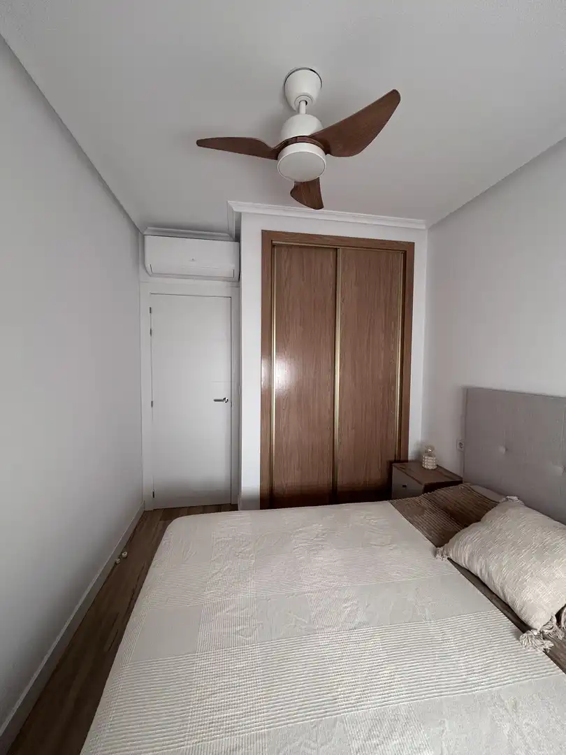 Wohnung zum Verkauf in Río Bidasoa, 26, Cartagena Schlafzimmer von Wohnung zum Verkauf in Cartagena mit Klimaanlage, Schwimmbad und Balkon