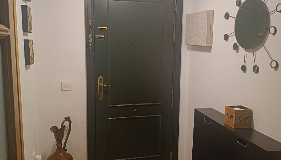 Flat for rent in Calle Julio de Arteche, 30a, Poniente-Norte - Miralbaida - Parque Azahara, Córdoba Capital - image 1 Photo 1 of Flat for rent in Calle Julio de Arteche, 30a, Poniente-Norte - Miralbaida - Parque Azahara, Córdoba Capital