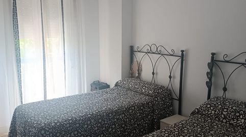 Flat for rent in Calle Julio de Arteche, 30a, Poniente-Norte - Miralbaida - Parque Azahara, Córdoba Capital - image 5 Photo 5 of Flat for rent in Calle Julio de Arteche, 30a, Poniente-Norte - Miralbaida - Parque Azahara, Córdoba Capital