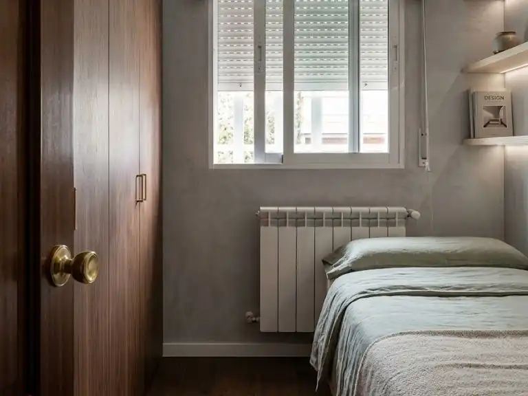 Pis en venda a Calle de Casalarreina, 22, Ambroz Dormitori de Pis en venda en Madrid amb Aire condicionat, Calefacció i Terrassa