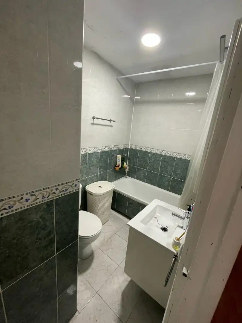 Wohnung zur Miete in Calle Rosario, 21, Centro Badezimmer von Wohnung zur Miete in San Fernando