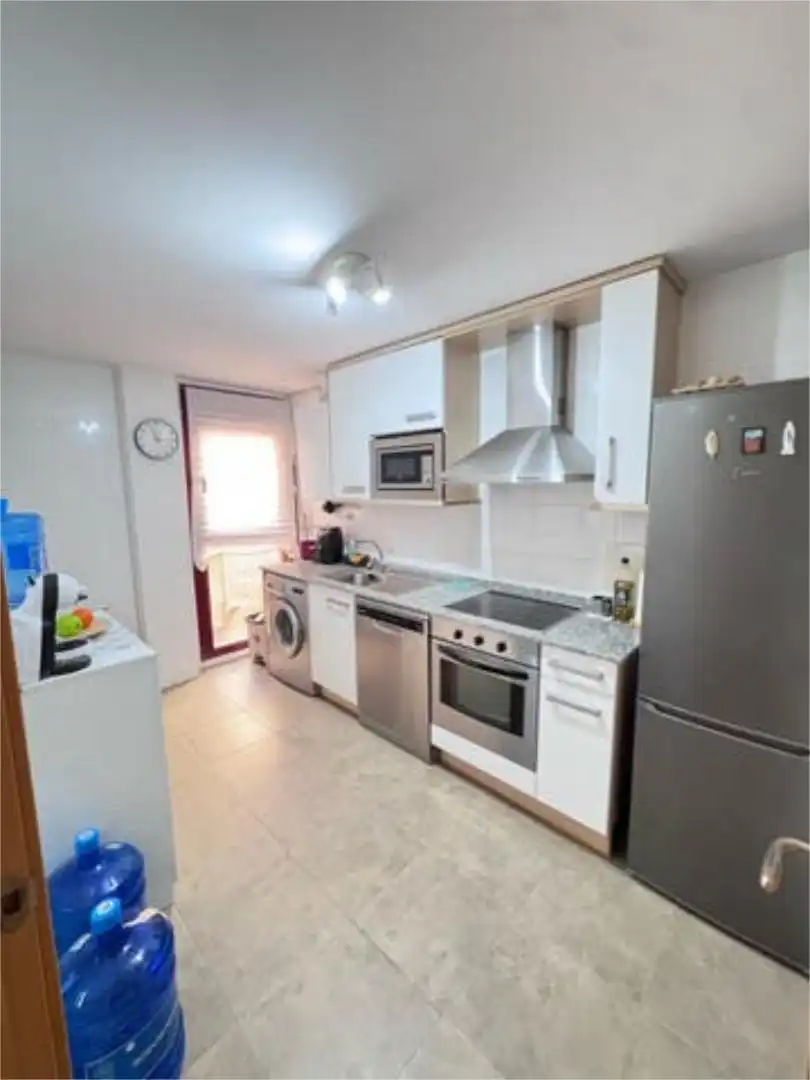 Wohnung zum Verkauf in La Muela Küche von Wohnung zum Verkauf in La Muela mit Heizung, Privatgarten und Terrasse