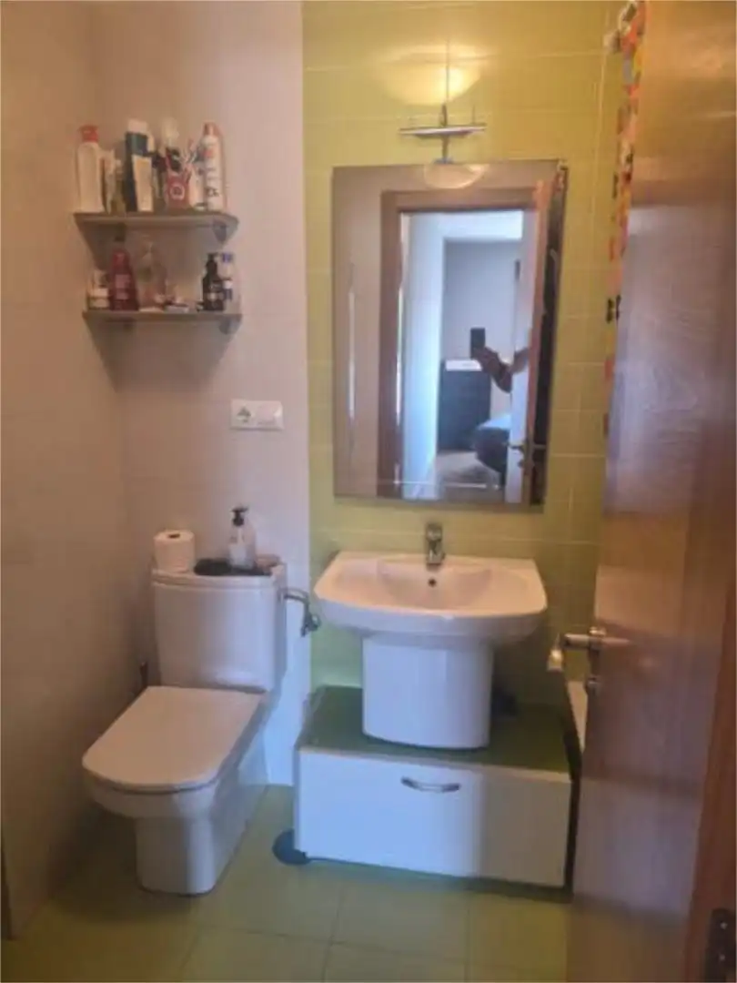Flat for rent in Boiro Bathroom of Flat for rent in Boiro with Terrace and Furnished