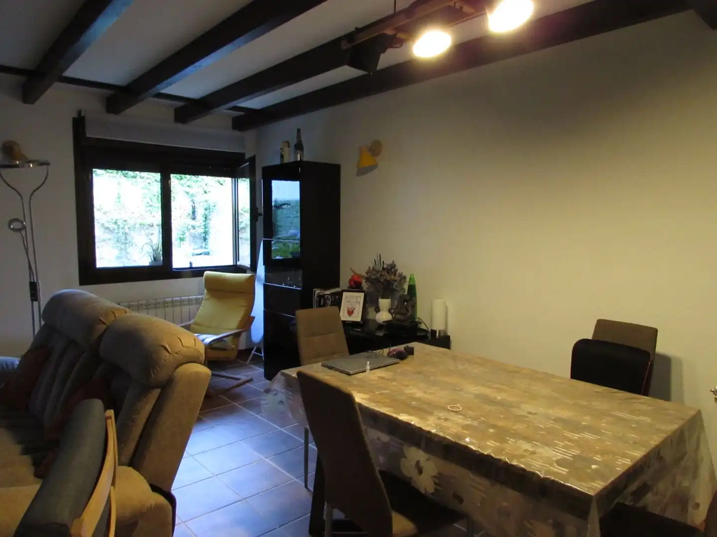 Piso en venta en Piedras Blancas Sala de estar de Piso en venta en Castrillón con Calefacción, Jardín privado y Parquet