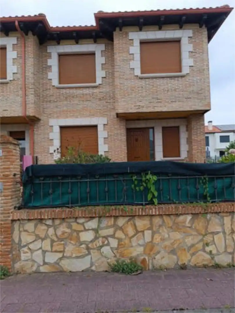 Exterior view of Detached homes for rent in Santander