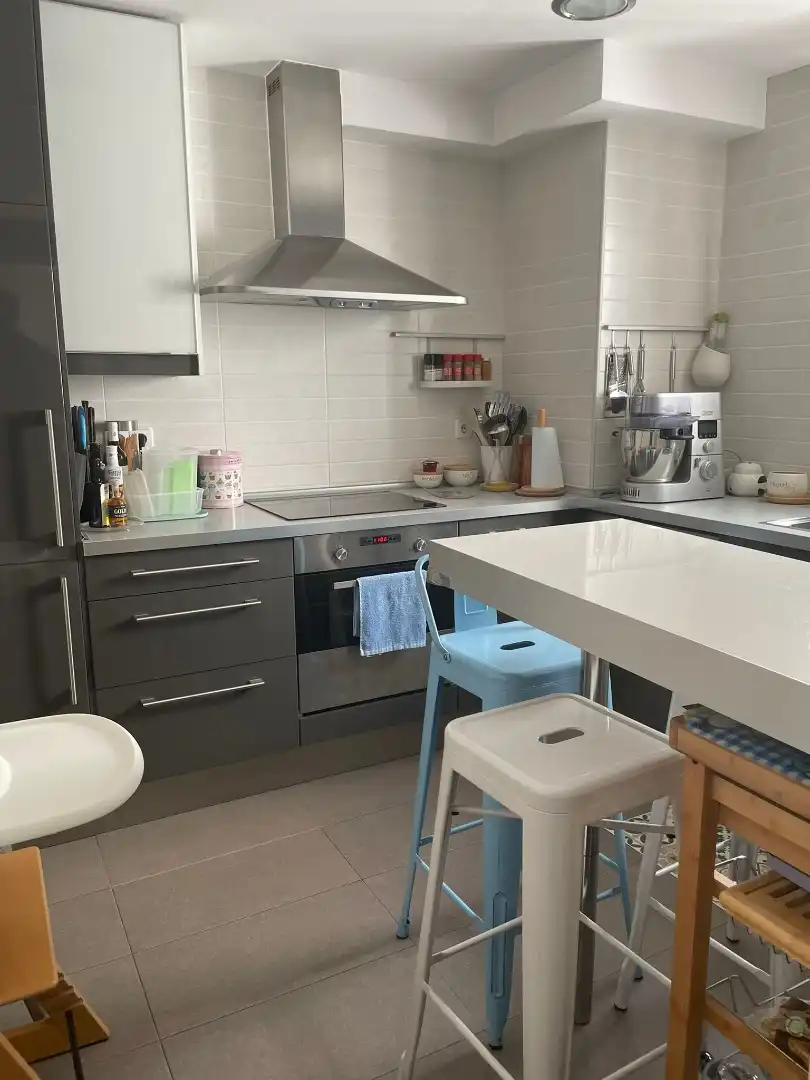 Kitchen of Flat for sale in Barcelona  with Air Conditioner, Parquet flooring and Terrace