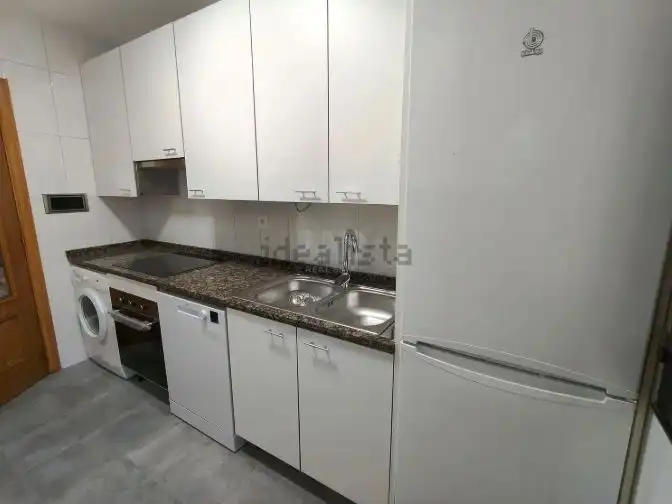 Piso de alquiler en Gran Vía, 74, Salamanca Capital Cocina de Piso de alquiler en Salamanca Capital