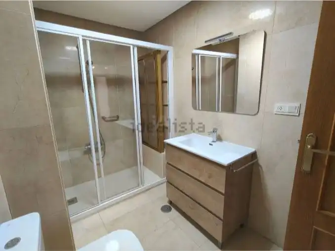 Piso de alquiler en Gran Vía, 74, Salamanca Capital Baño de Piso de alquiler en Salamanca Capital