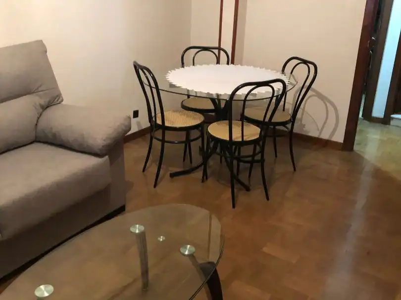 Flat for rent in Calle José Manuel Pedregal, 14, Avilés Dining room of Flat for rent in Avilés with Terrace