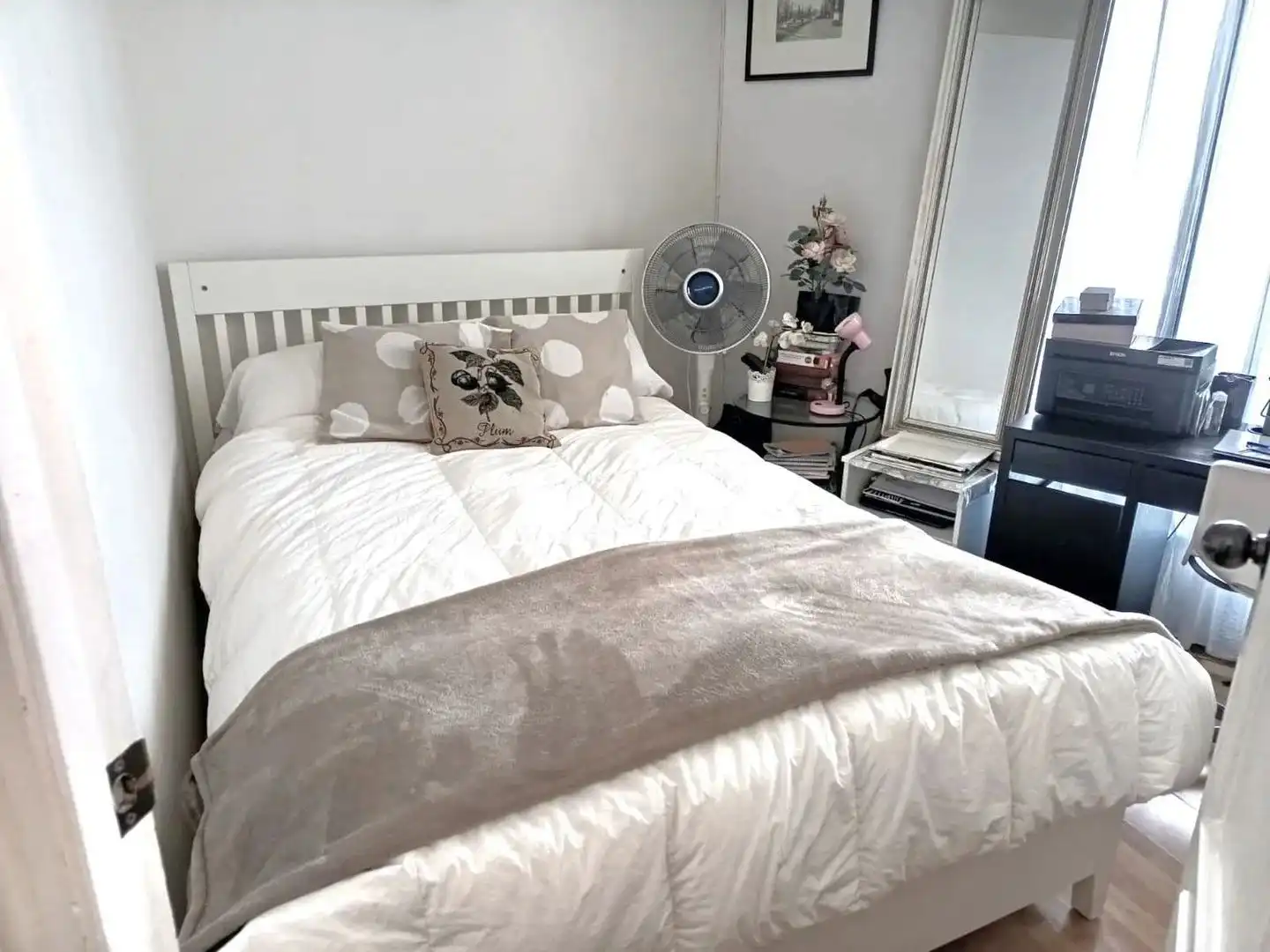 Flat for sale in Peña Prieta, 77, Madrid Bedroom of Flat for sale in Madrid with Air Conditioner, Heating and Parquet flooring