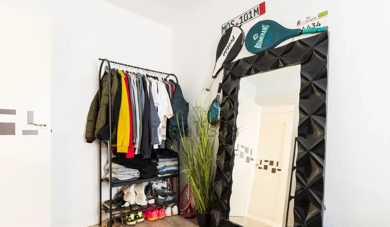Piso en venta en Avenida de Los Estudiantes, 31, Zaragoza Capital Habitación de Piso en venta en Zaragoza Capital con Aire acondicionado, Terraza y Piscina