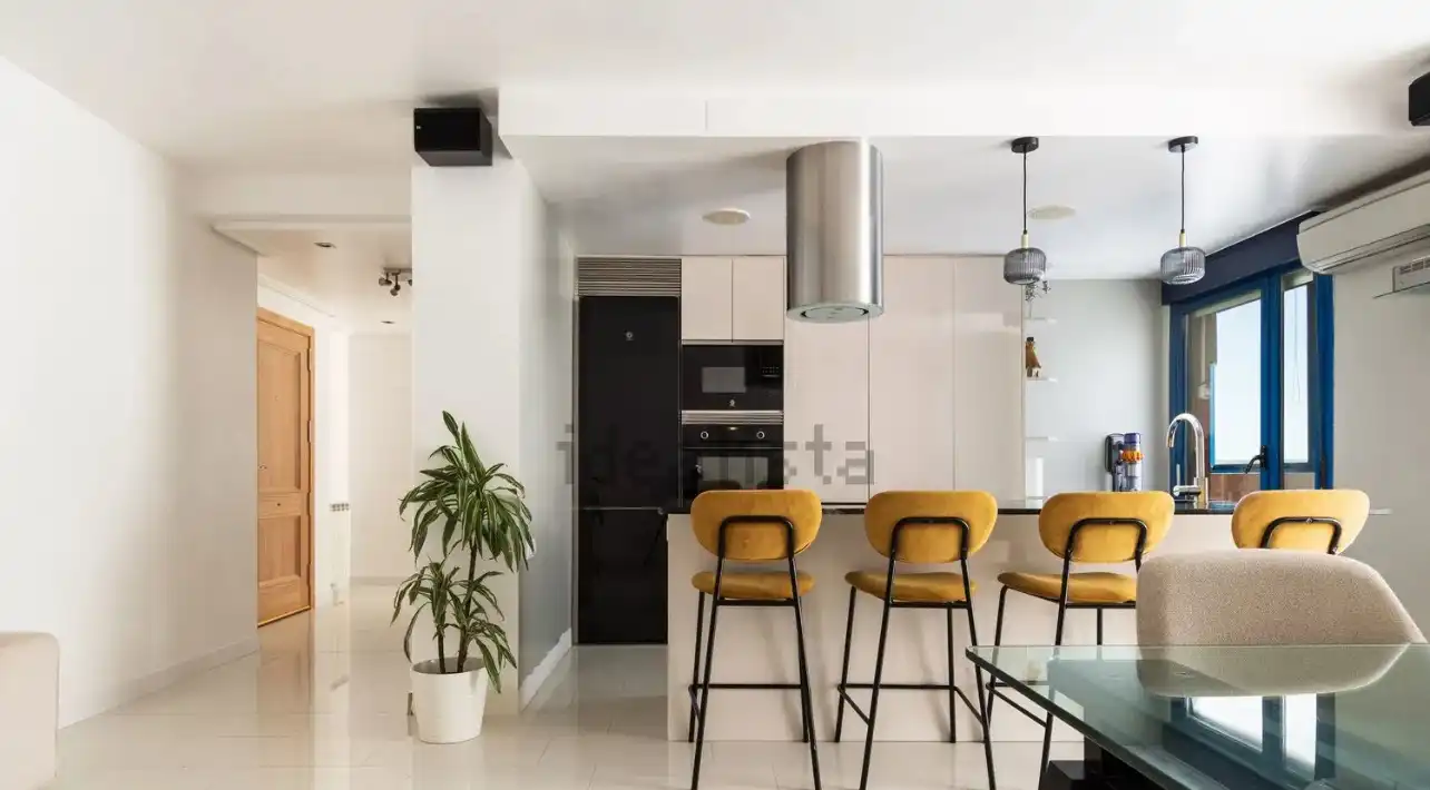 Piso en venta en Avenida de Los Estudiantes, 31, Zaragoza Capital Cocina de Piso en venta en Zaragoza Capital con Aire acondicionado, Terraza y Piscina