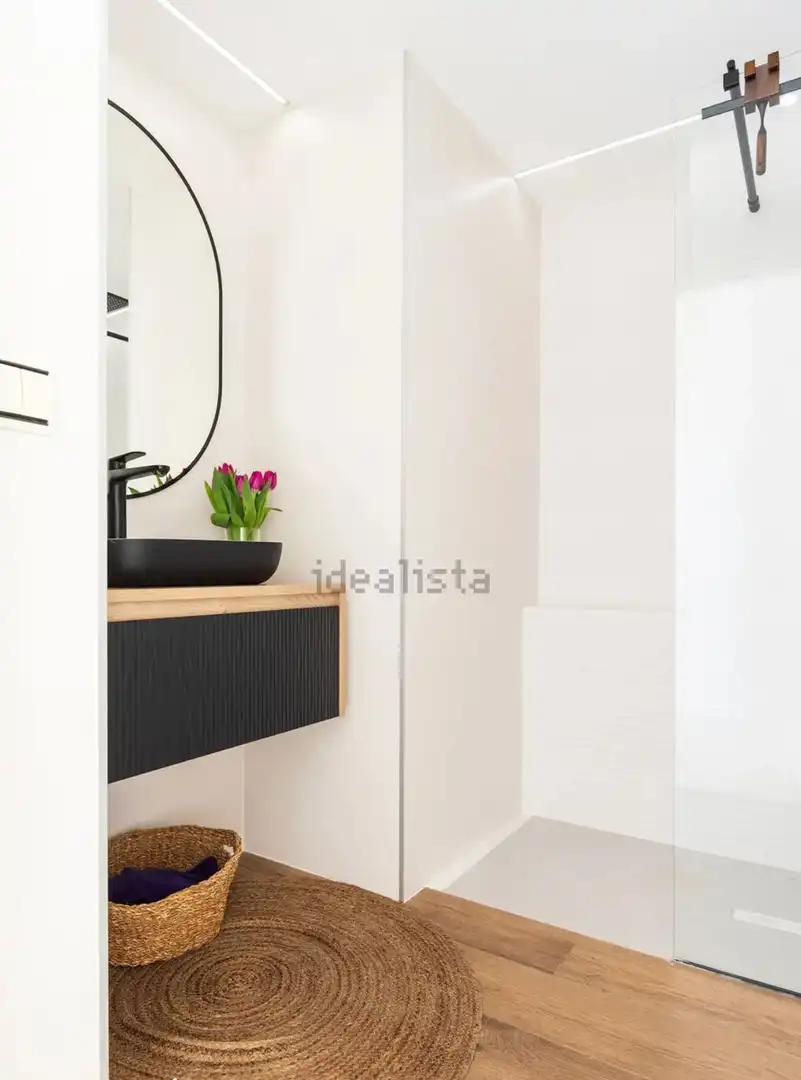 Piso en venta en Avenida de Los Estudiantes, 31, Zaragoza Capital Habitación de Piso en venta en Zaragoza Capital con Aire acondicionado, Terraza y Piscina