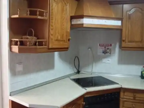 Detached homes for rent in Calle Saladillo, 2, Estepa Kitchen of Detached homes for rent in Estepa with Air Conditioner, Heating and Storage room