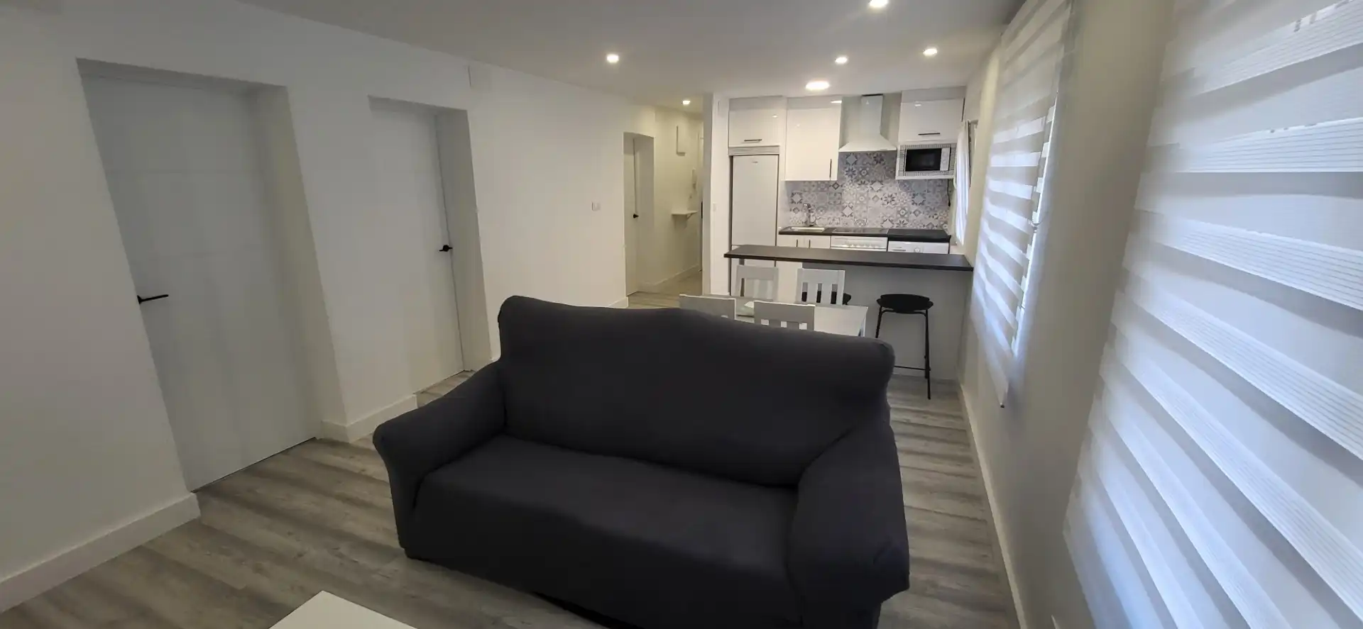 Flat for rent in Calle de Favila, 15, Versalles Flat for rent in Calle de Favila, 15, Versalles
