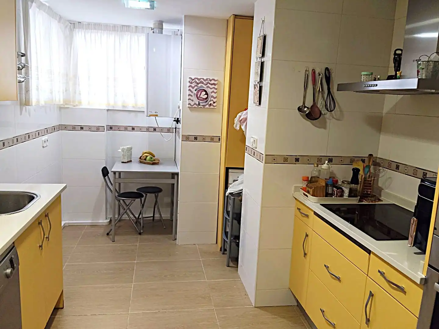 Piso en venta en Calle Virgen de las Viñas, 2, Santa Eugenia Cocina de Piso en venta en Madrid con Calefacción, Parquet y Terraza