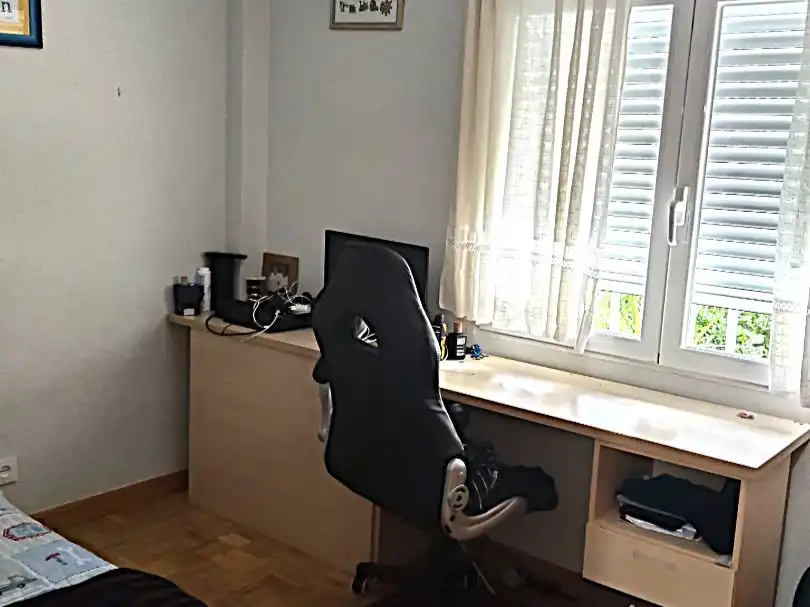Piso en venta en Calle Virgen de las Viñas, 2, Santa Eugenia Habitación de Piso en venta en Madrid con Calefacción, Parquet y Terraza