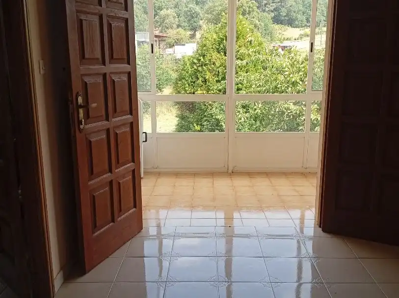 Flat for sale in Lugar Sulago, 55, Vila de Cruces Flat for sale in Vila de Cruces with Private garden, Parquet flooring and Storage room