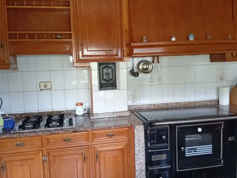Flat for sale in Lugar Sulago, 55, Vila de Cruces Kitchen of Flat for sale in Vila de Cruces with Private garden, Parquet flooring and Storage room