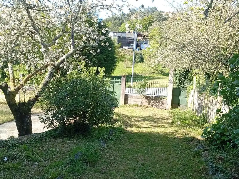Flat for sale in Lugar Sulago, 55, Vila de Cruces Flat for sale in Vila de Cruces with Private garden, Parquet flooring and Storage room