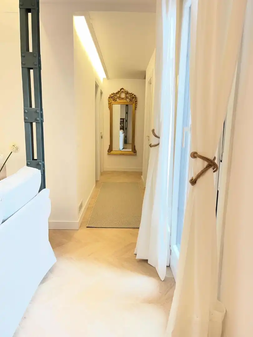 Flat for rent in Calle Esteban Illán, 7, Casco Histórico Flat for rent in Toledo with Air Conditioner, Heating and Terrace