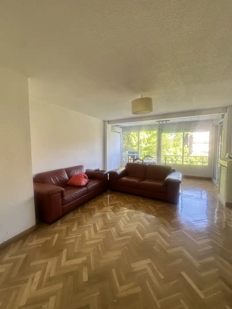 Sala de estar de Piso en venta en Las Rozas de Madrid con Aire acondicionado, Calefacción y Parquet