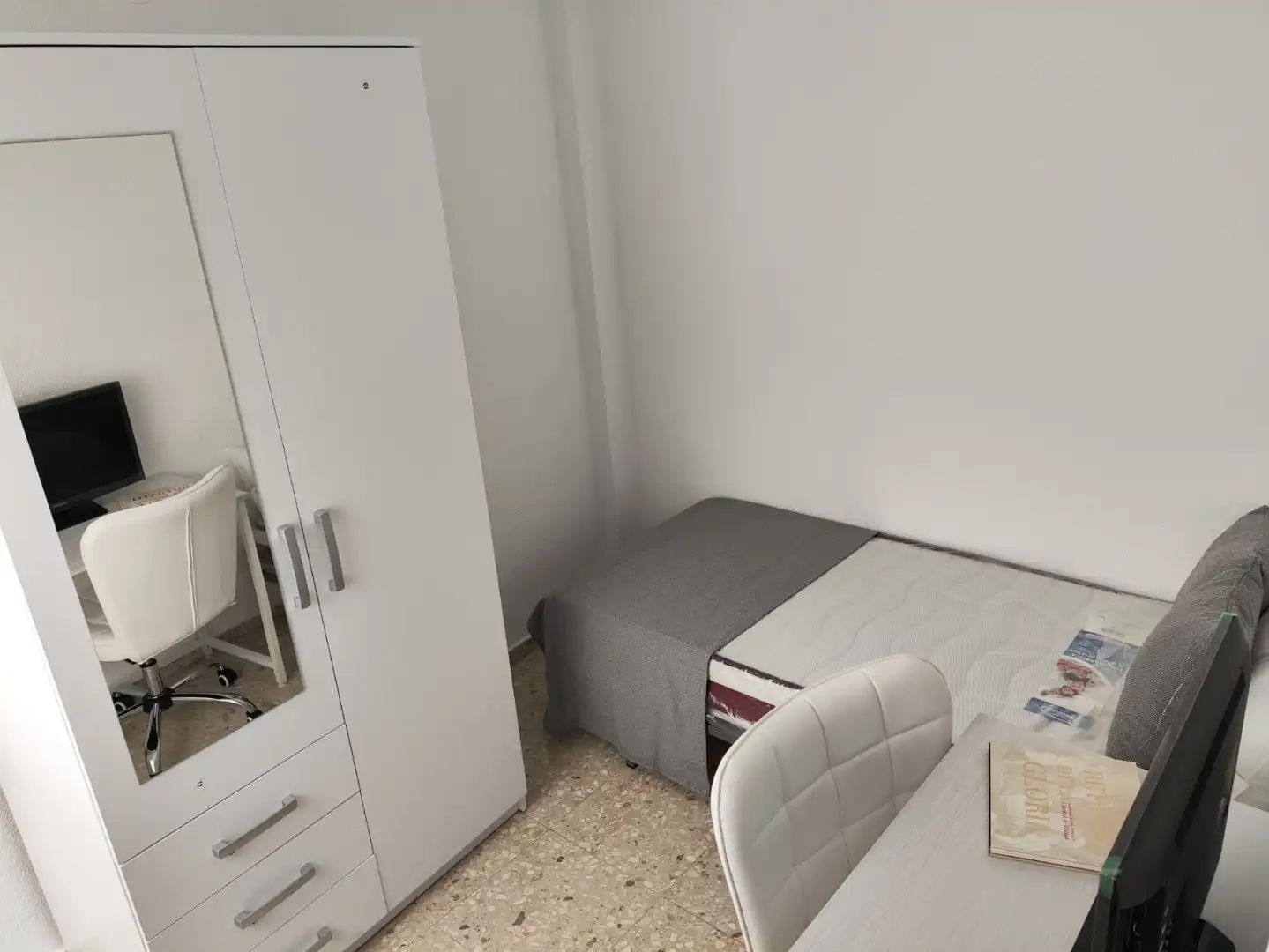 Flat for rent in Campo San Antón, 5, Sta. Marina - San Andrés - San Pablo - San Lorenzo Flat for rent in Campo San Antón, 5, Sta. Marina - San Andrés - San Pablo - San Lorenzo